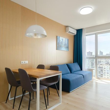 Petrovdom 234-241-86-96 In City View Apartments At Rc Kvartet,Near Central Railway Station Kiev Buitenkant foto